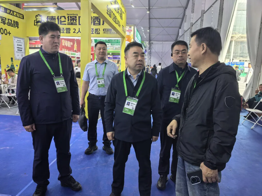 原浩东率队参加第十届中俄博览会、第三十五届哈洽会并走访慰问本地参展企业